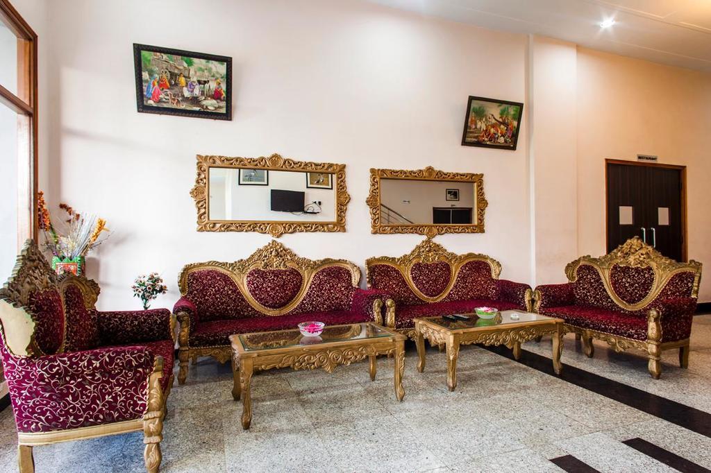 בהאראטפור Geetanjali Hotel & Motel מראה חיצוני תמונה